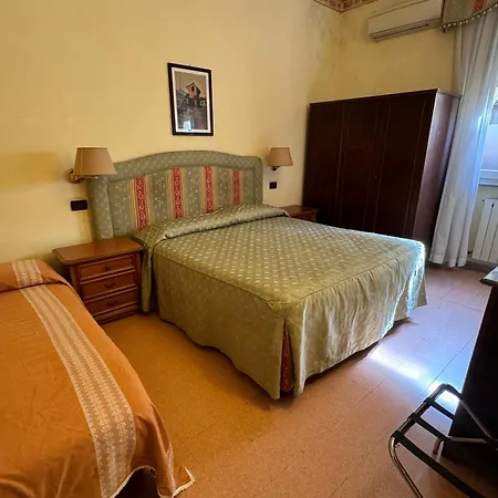 Ely Hotel Viareggio